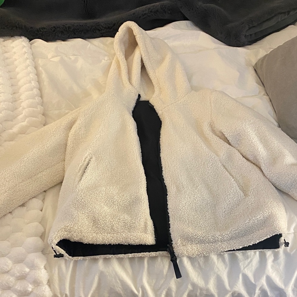 Koolaburra Cream and Black Puffer Jacket